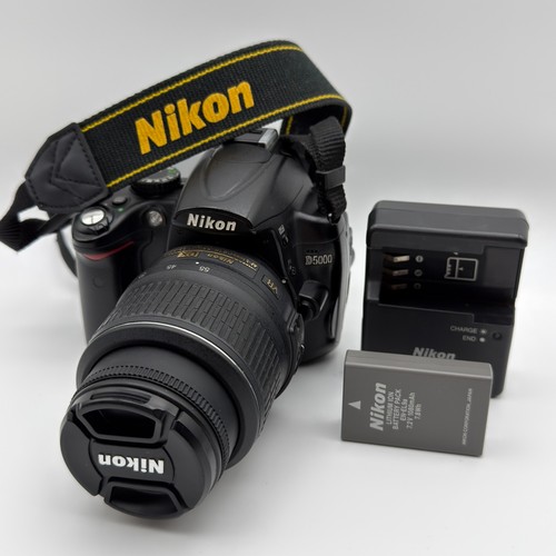 Nikon d5000 3mp dslr black - dslr,