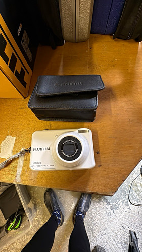 Fujifilm finepix l55 compact - fujifilm,