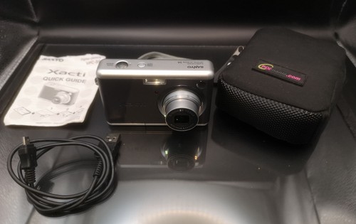 Sanyo vpc xacti - vpc-s6, compact