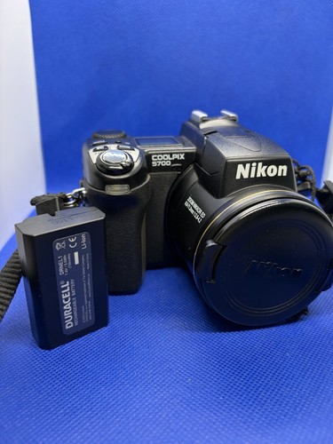 Nikon coolpix 5700 - nikon,