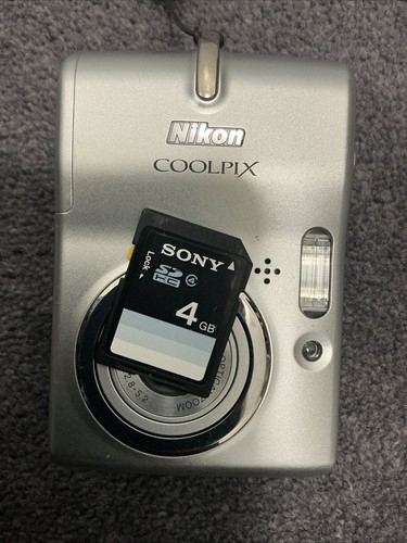 Nikon coolpix l11 0mp - nikon,